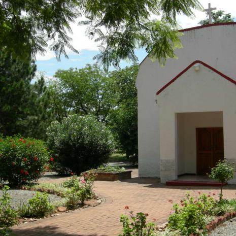 NW-BRITS-CatholicChurch-2006 (1)
